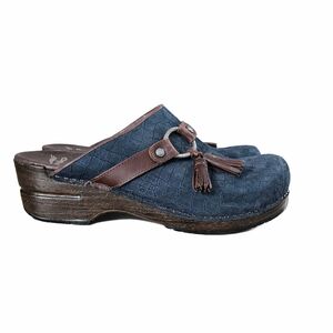 Dansko Shandi Blue Suede Clogs Women’s EU 40 US 9.5-10 Tassel Slip-On